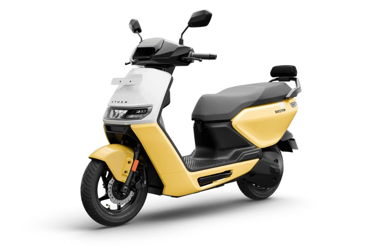 Ather Rizta Electric Scooter: IP67 बैटरी और Magic Twist Feature के साथ Launch, Price ₹1.12 लाख से शुरू!